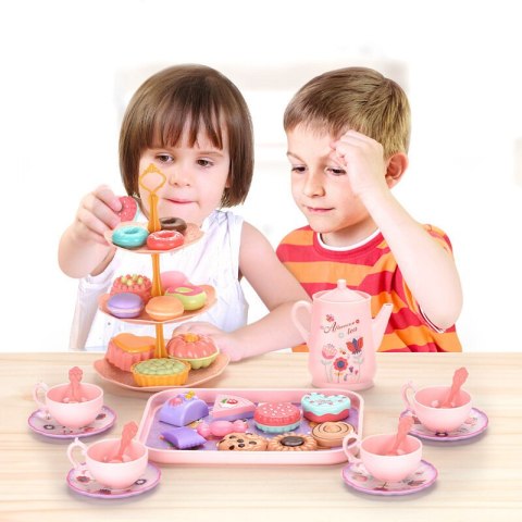 Zestaw Do Herbaty W Walizce Filiżanki Talerzyki Patera Pączki Zestaw Do Herbaty W Walizce Filiżanki Talerzyki Patera Pączki